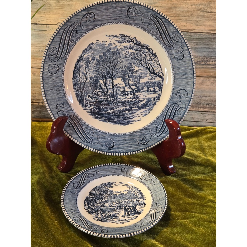 😎Royal China Currier‎ & Ives Blue White Ironstone Dinner Plate Bread Plate Set
